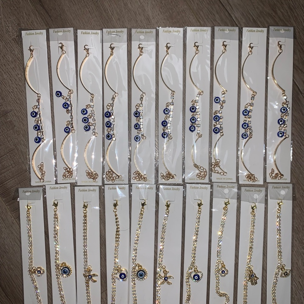 Bracelets 🧿